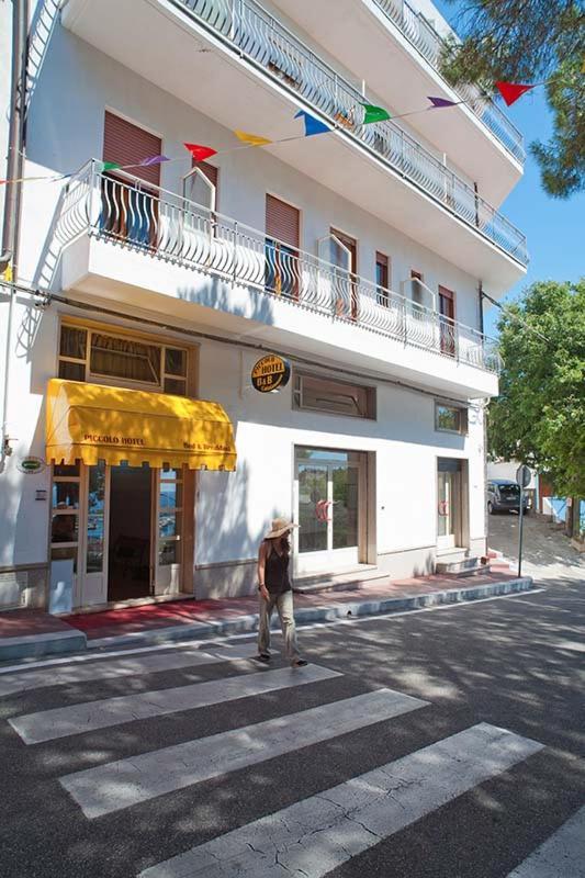 קאלה גונונה Piccolo Hotel Nuova Gestione מראה חיצוני תמונה