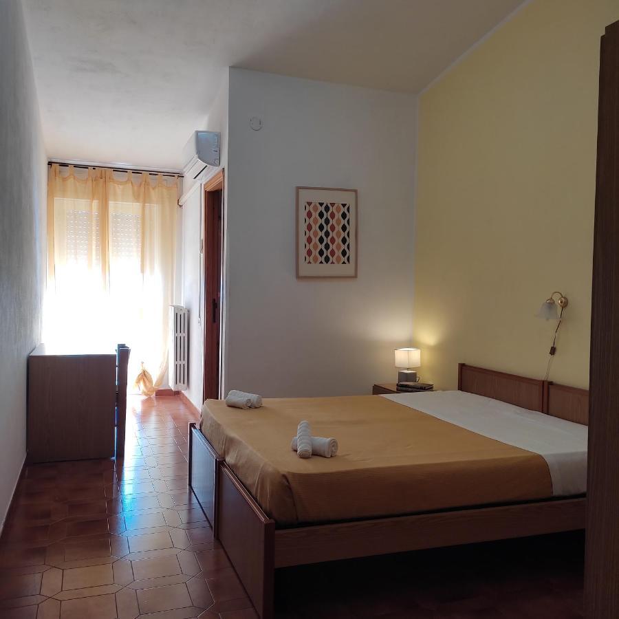 קאלה גונונה Piccolo Hotel Nuova Gestione מראה חיצוני תמונה